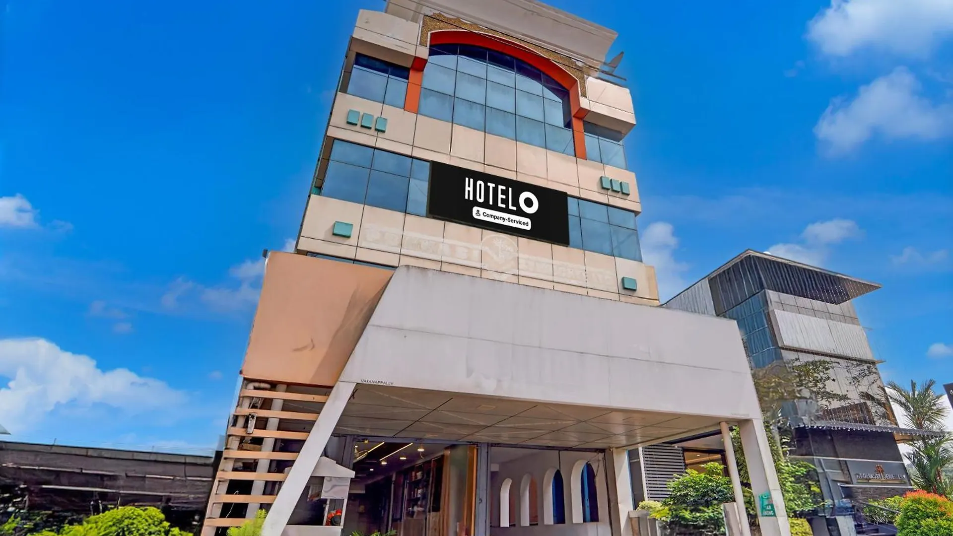 Hotel O Vadanappally Thrissur Irimbranallūr インド