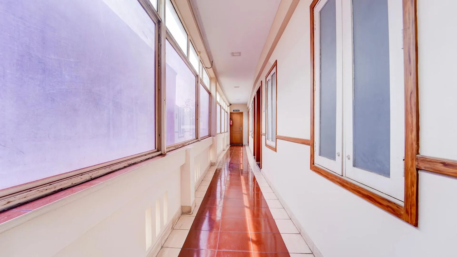 Hotel O Vadanappally Thrissur Irimbranallūr 0*,  インド
